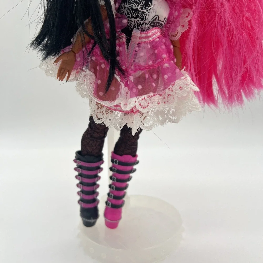 LOL Surprise OMG Remix‎ Super Sonix Rock Metal Doll Pink Black Hair 9